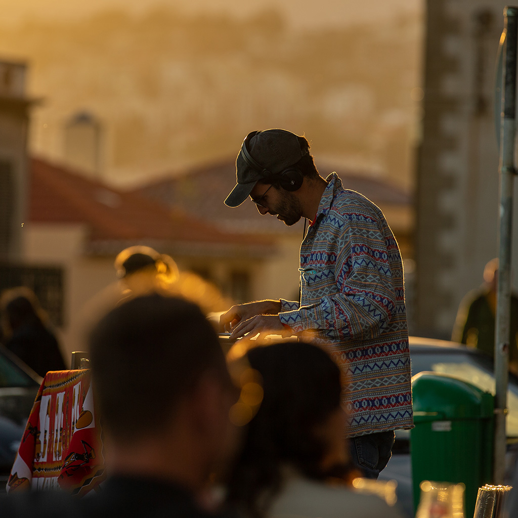 DJ in the Street